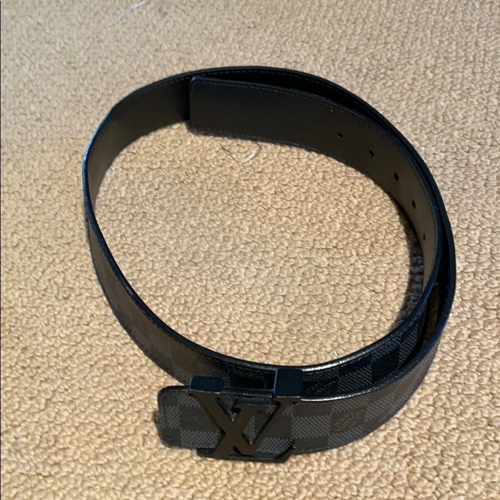 Louis Vuitton belt
